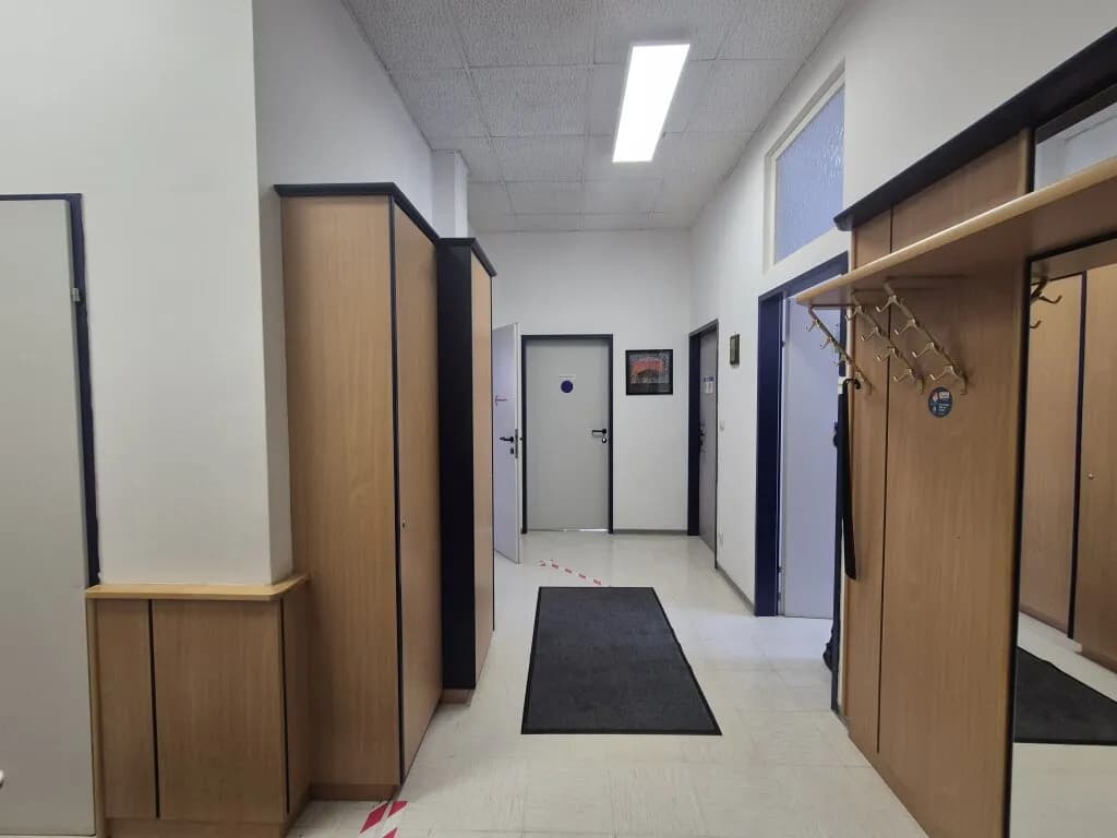 Gewerbeimmobilie kaufen in Graz – 100 m² – Bild 3 von 11
