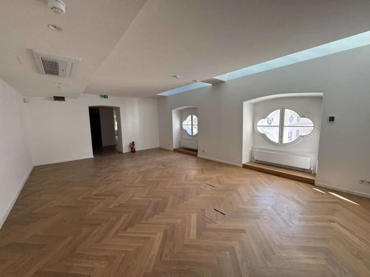 Gewerbeimmobilie mieten in Wien – 1 039 m², € 24 – Bild 4 von 12