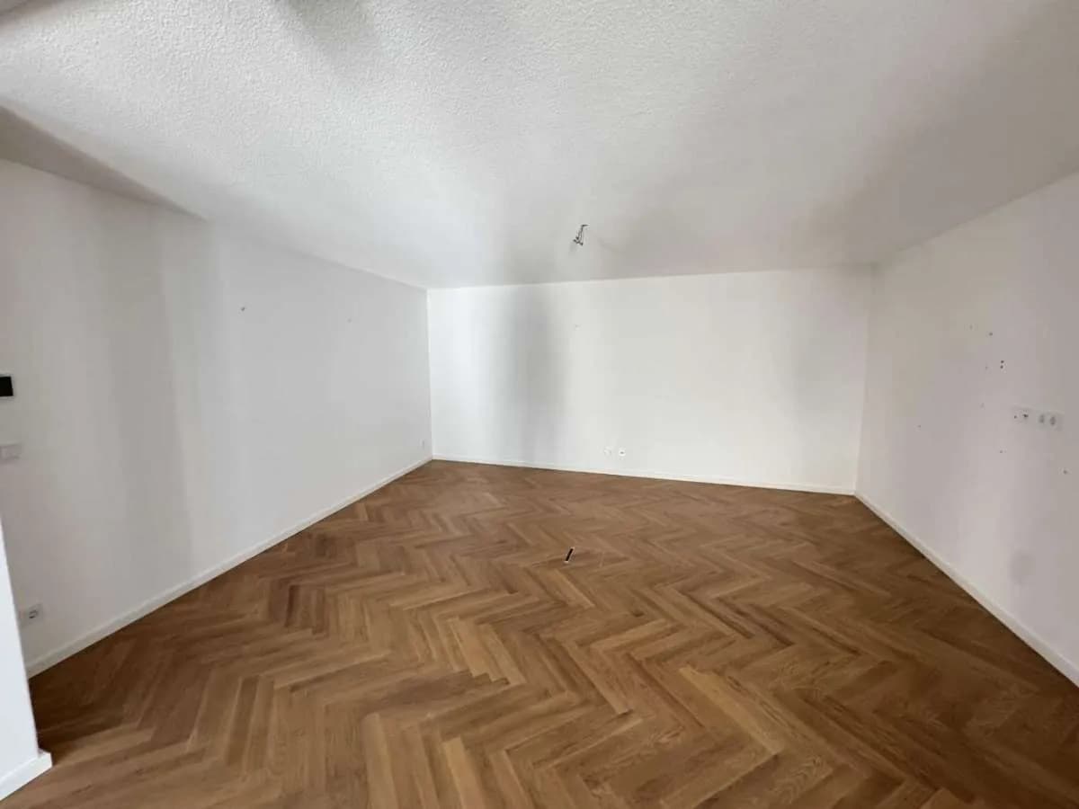 Gewerbeimmobilie mieten in Wien – 1 039 m², € 24 – Bild 8 von 12