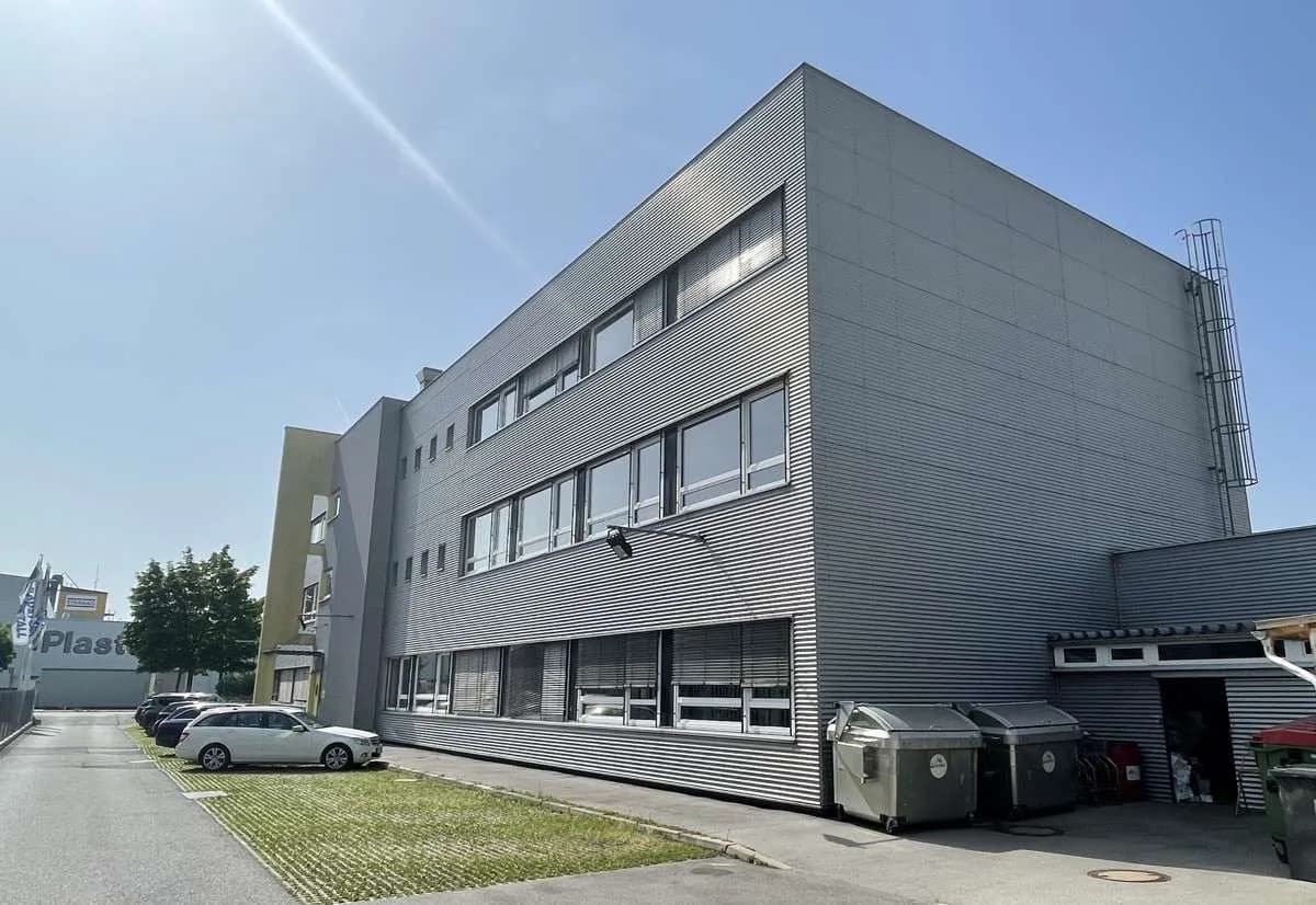 Gewerbeimmobilie mieten in Wien – 7 128 m² – Bild 9 von 13