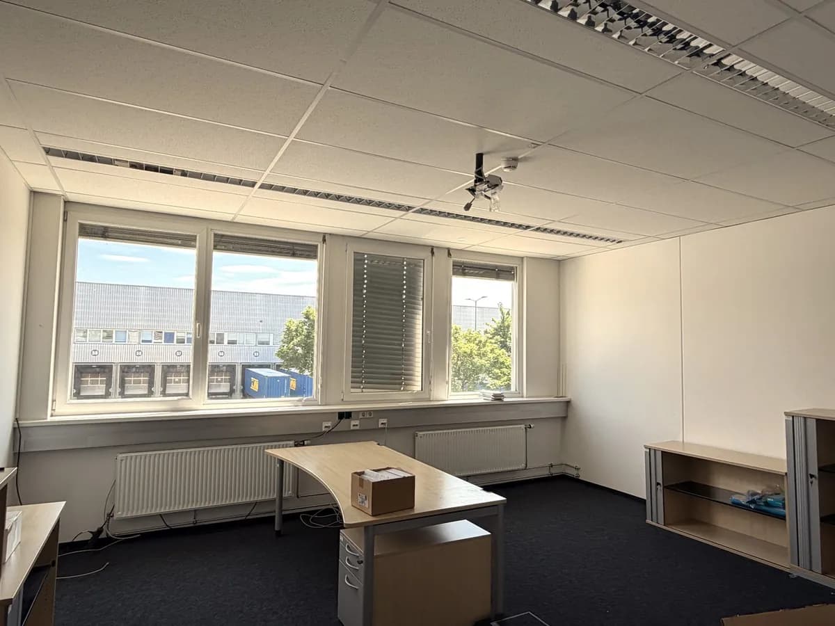 Gewerbeimmobilie mieten in Graz-Umgebung – 230 m², € 9 – Bild 3 von 5