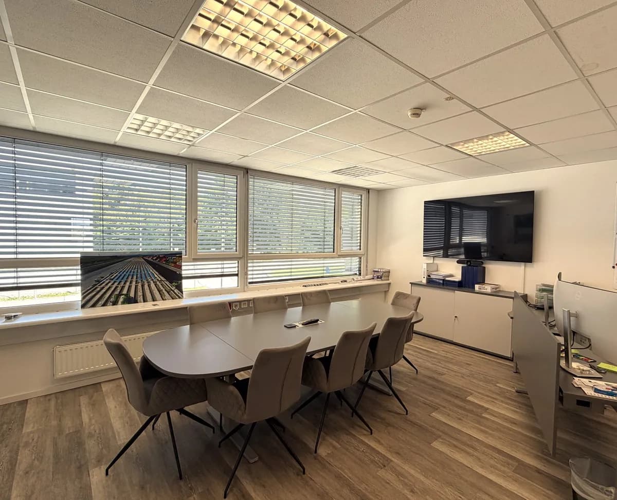 Gewerbeimmobilie mieten in Graz-Umgebung – 1 320 m², € 12