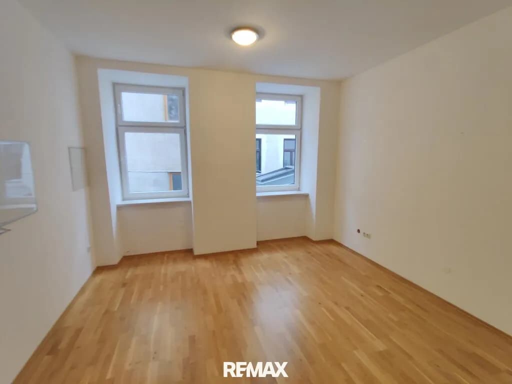 4-Zimmer-Gewerbeimmobilie mieten in Wien – 135 m², € 1.500 – Bild 2 von 11