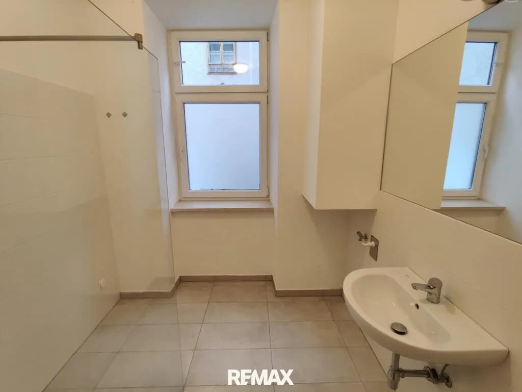 4-Zimmer-Gewerbeimmobilie mieten in Wien – 135 m², € 1.500 – Bild 4 von 11