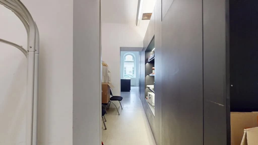 6-Zimmer-Gewerbeimmobilie mieten in Wien – 245 m², € 3.197 – Bild 13 von 37