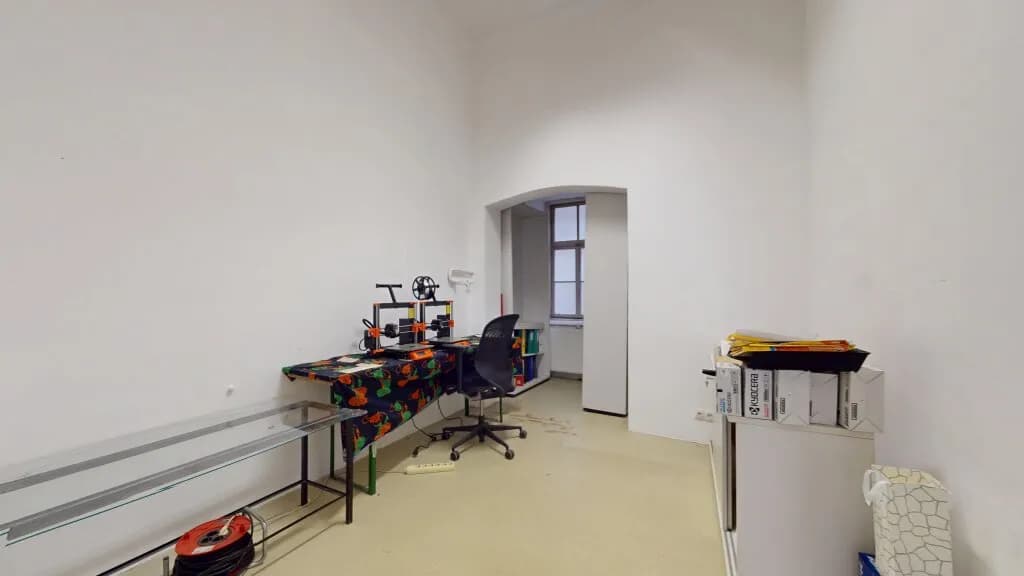 6-Zimmer-Gewerbeimmobilie mieten in Wien – 245 m², € 3.197 – Bild 18 von 37