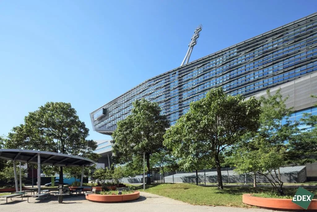 Gewerbeimmobilie mieten in Wien – 434 m², € 15