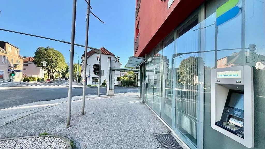 4-Zimmer-Gewerbeimmobilie mieten in Villach – 148 m², € 2.617 – Bild 2 von 11