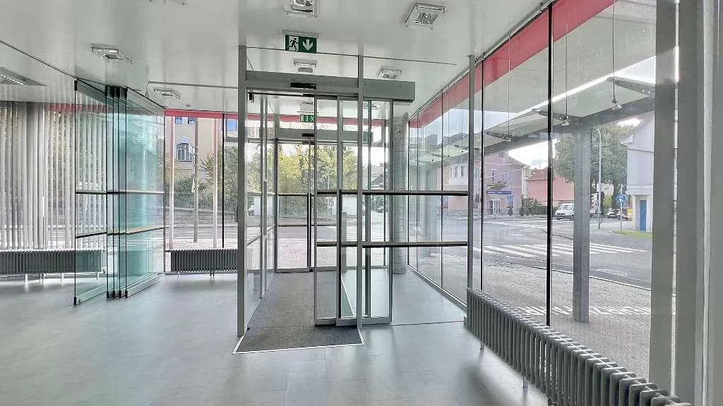 4-Zimmer-Gewerbeimmobilie mieten in Villach – 148 m², € 2.617 – Bild 4 von 11