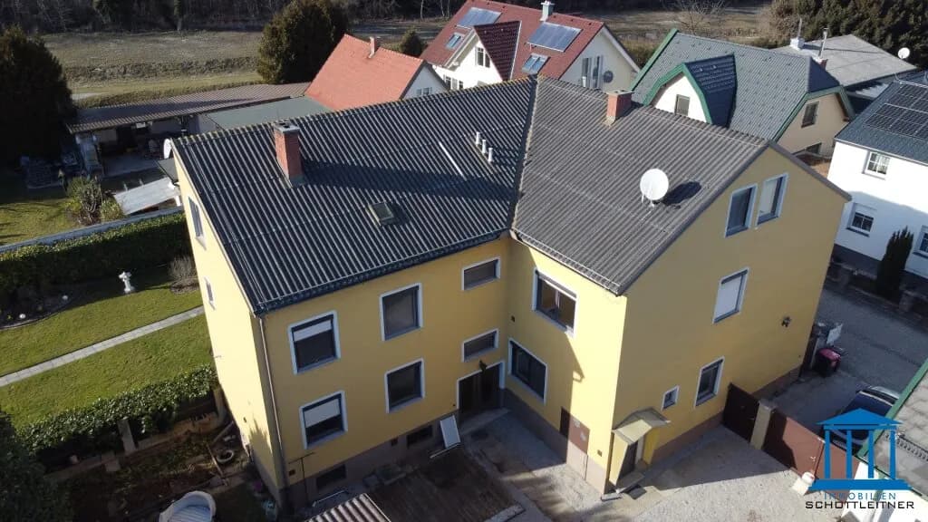 Haus kaufen in Wiener Neustadt Land – 480 m², € 450.000