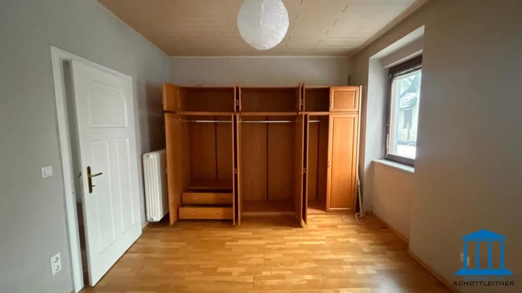 Haus kaufen in Wiener Neustadt Land – 480 m², € 450.000 – Bild 9 von 12