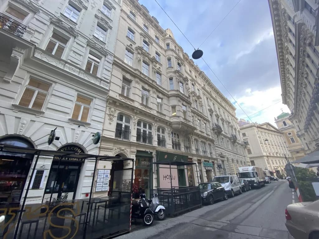 5-Zimmer-Gewerbeimmobilie mieten in Wien – 94 m², € 534