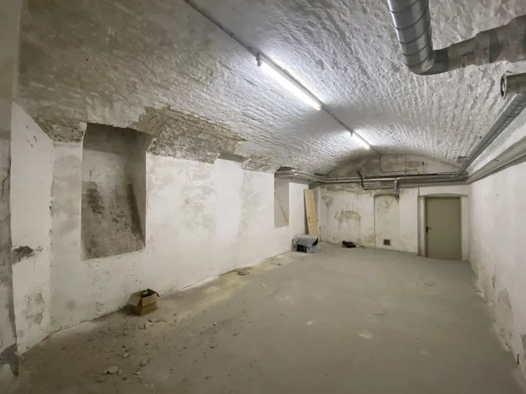 5-Zimmer-Gewerbeimmobilie mieten in Wien – 94 m², € 534 – Bild 2 von 10