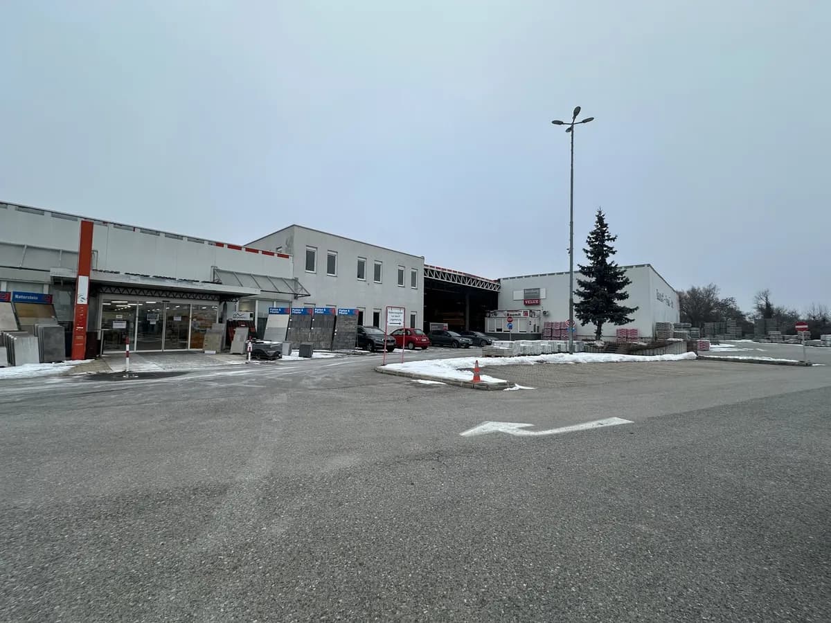 Gewerbeimmobilie mieten in Wiener Neustadt – 17 543 m², € 60.780 – Bild 2 von 21