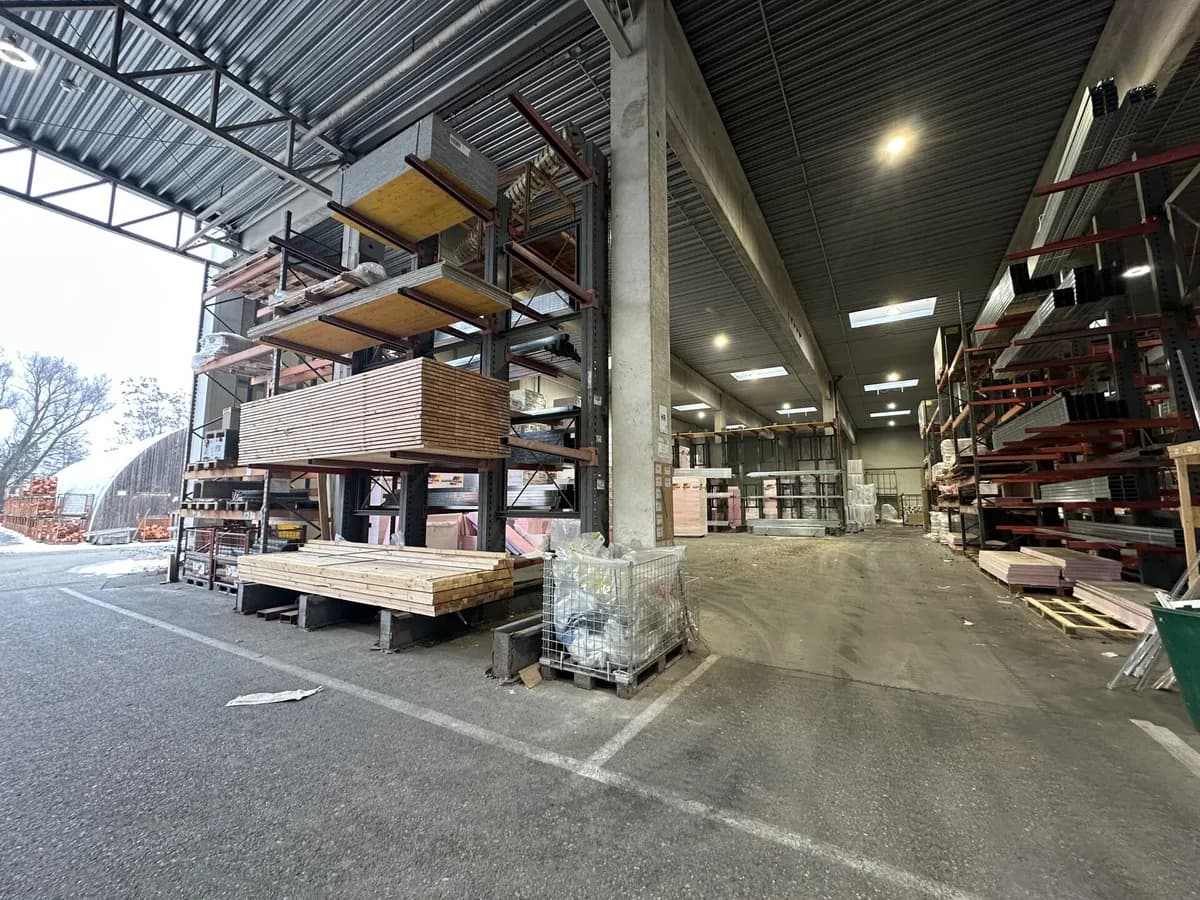 Gewerbeimmobilie mieten in Wiener Neustadt – 17 543 m², € 60.780 – Bild 12 von 21