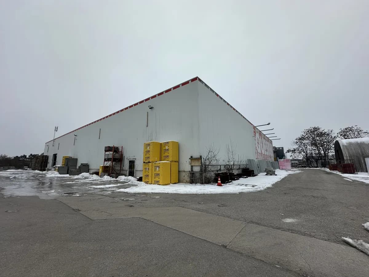 Gewerbeimmobilie mieten in Wiener Neustadt – 17 543 m², € 60.780 – Bild 14 von 21