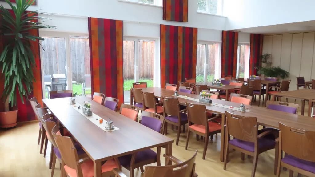 2-Zimmer-Wohnung mieten in Wiener Neustadt Land – 50,3 m², € 715 – Bild 2 von 11