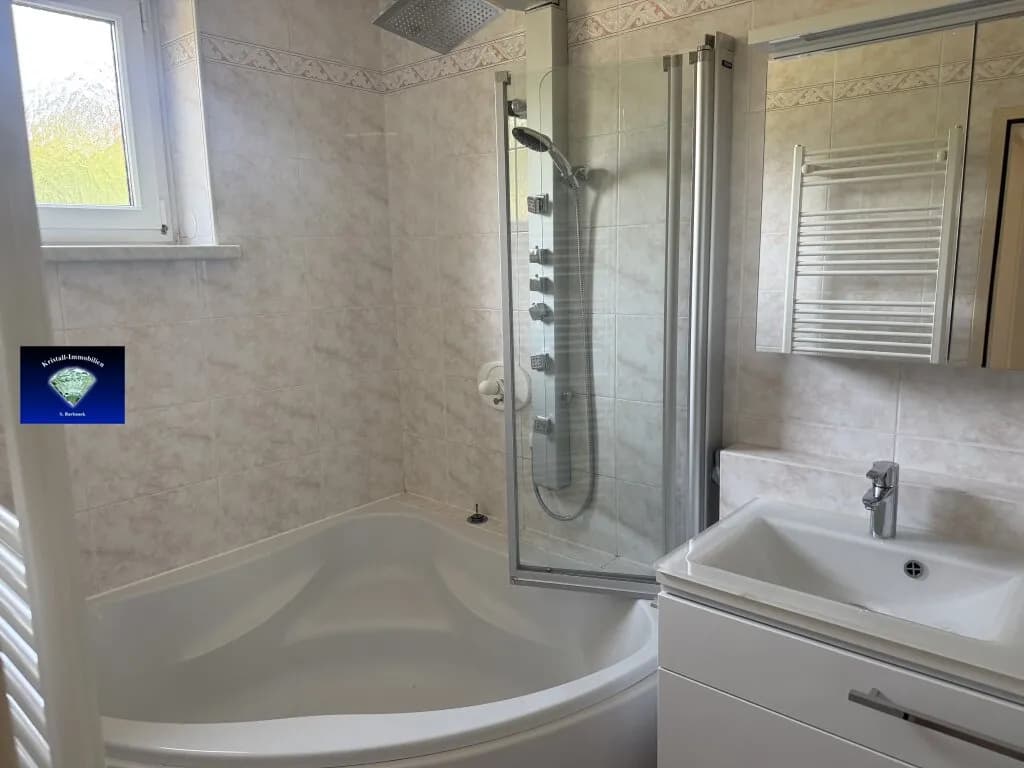 3-Zimmer-Wohnung mieten in Baden – 100 m², € 1.412 – Bild 10 von 11