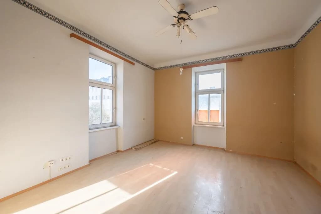 2-Zimmer-Wohnung kaufen in Wien – 64,32 m², € 199.000 – Bild 1 von 14