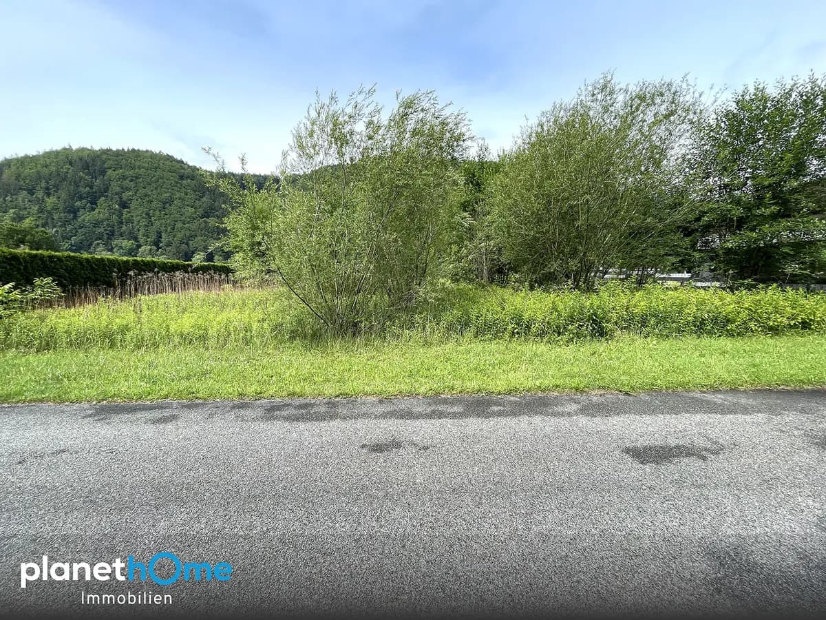 Grundstück kaufen in Perg – 840 m², € 44.000