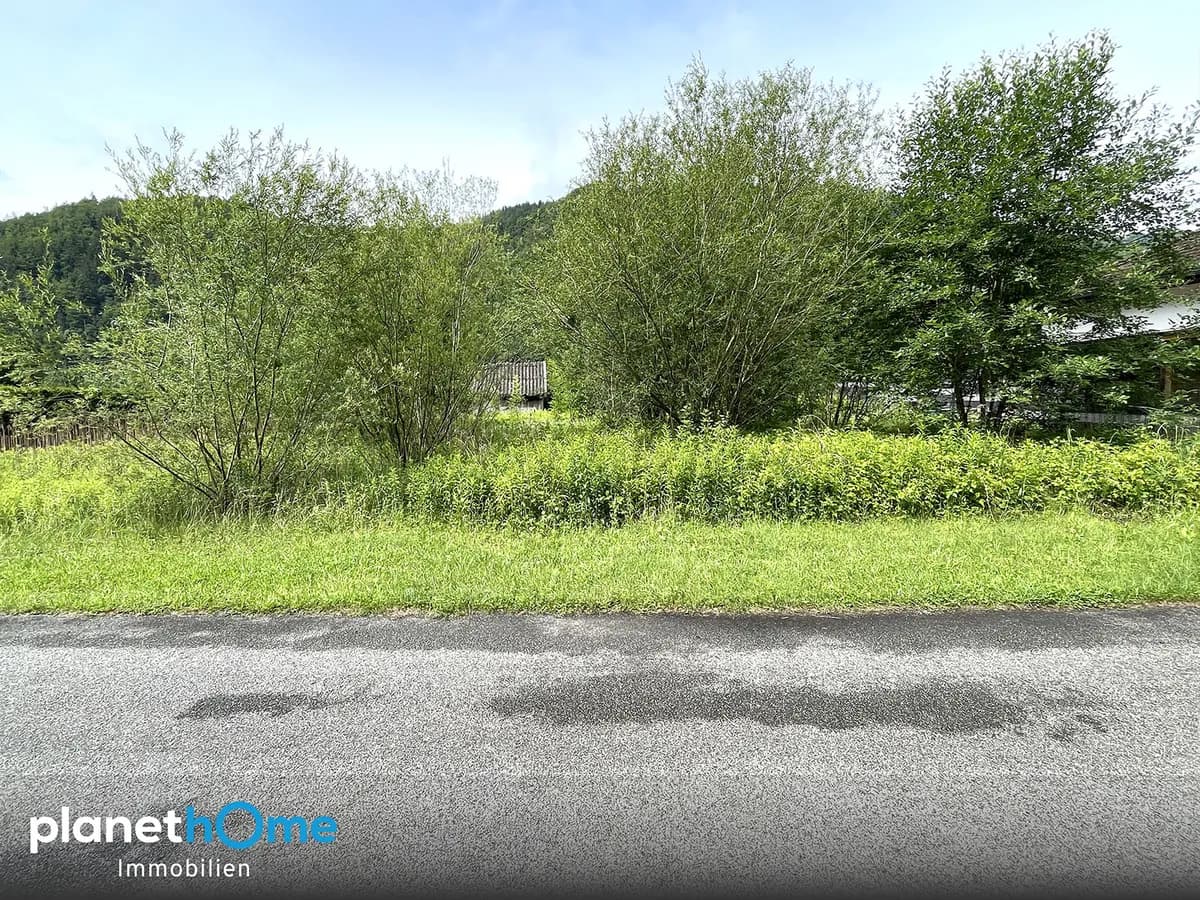 Grundstück kaufen in Perg – 840 m², € 44.000 – Bild 2 von 2