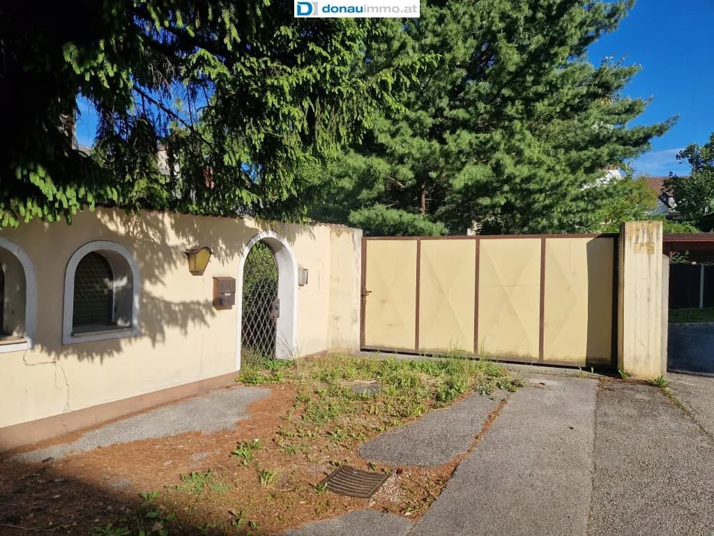 8-Zimmer-Haus kaufen in Neunkirchen – 190 m², € 299.000 – Bild 4 von 23