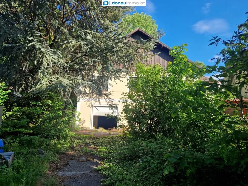 8-Zimmer-Haus kaufen in Neunkirchen – 190 m², € 299.000 – Bild 6 von 23
