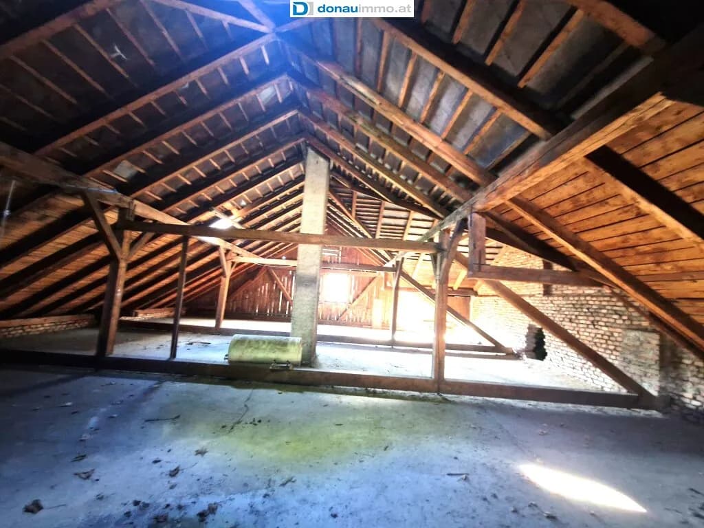 8-Zimmer-Haus kaufen in Neunkirchen – 190 m², € 299.000 – Bild 17 von 23
