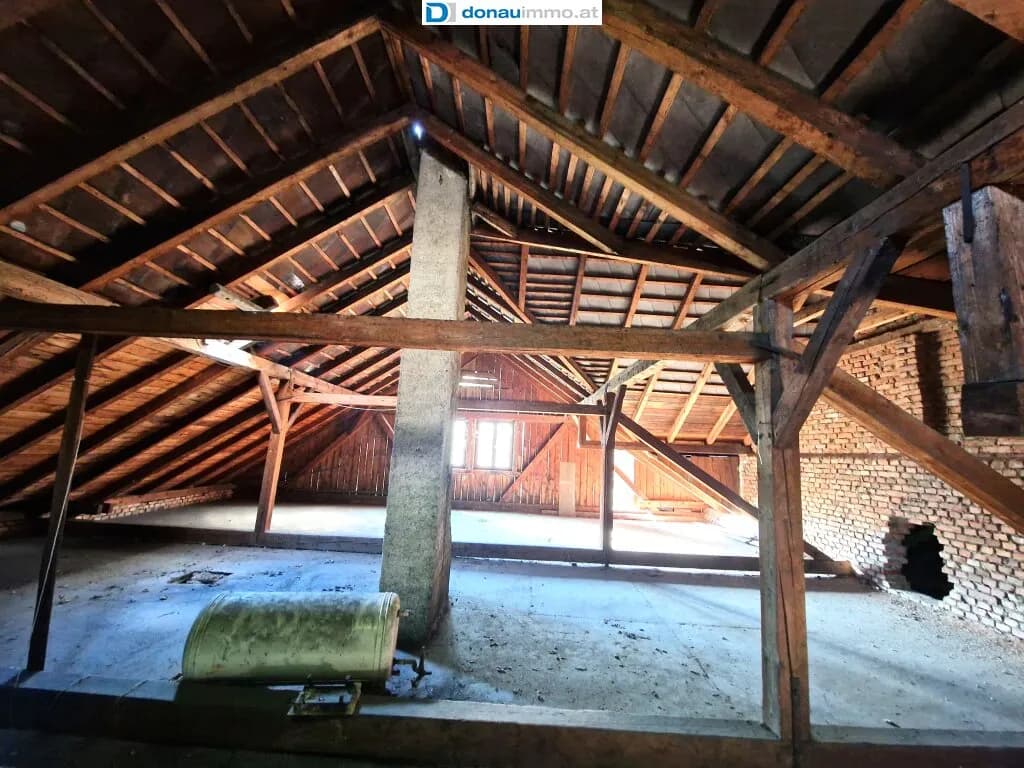 8-Zimmer-Haus kaufen in Neunkirchen – 190 m², € 299.000 – Bild 18 von 23