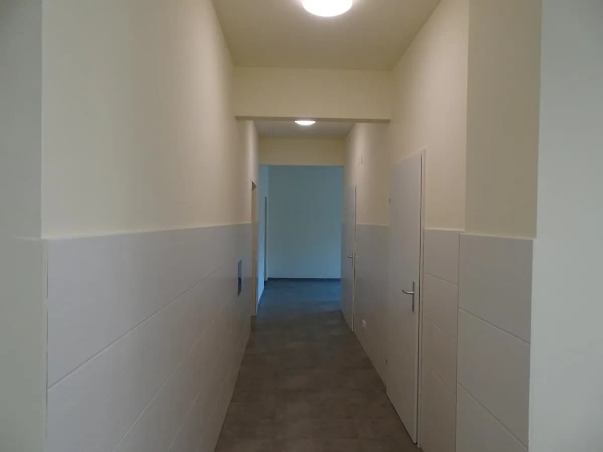 4-Zimmer-Gewerbeimmobilie mieten in Bruck-Mürzzuschlag – 90 m², € 1.142 – Bild 9 von 12