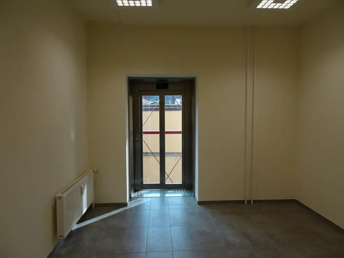4-Zimmer-Gewerbeimmobilie mieten in Bruck-Mürzzuschlag – 90 m², € 1.142 – Bild 11 von 12
