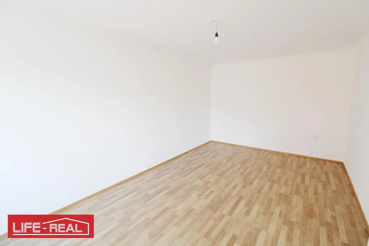 1-Zimmer-Wohnung kaufen in Linz – 42 m², € 109.000 – Bild 3 von 9