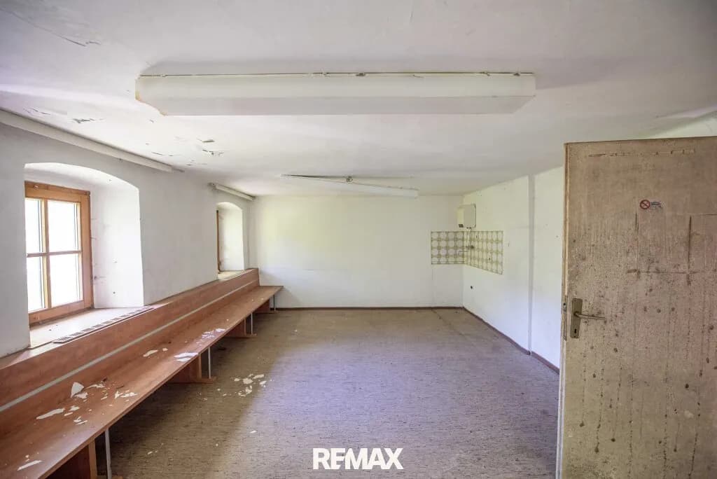 Immobilie kaufen in Gmunden – 2 000 m², € 850.000 – Bild 6 von 24
