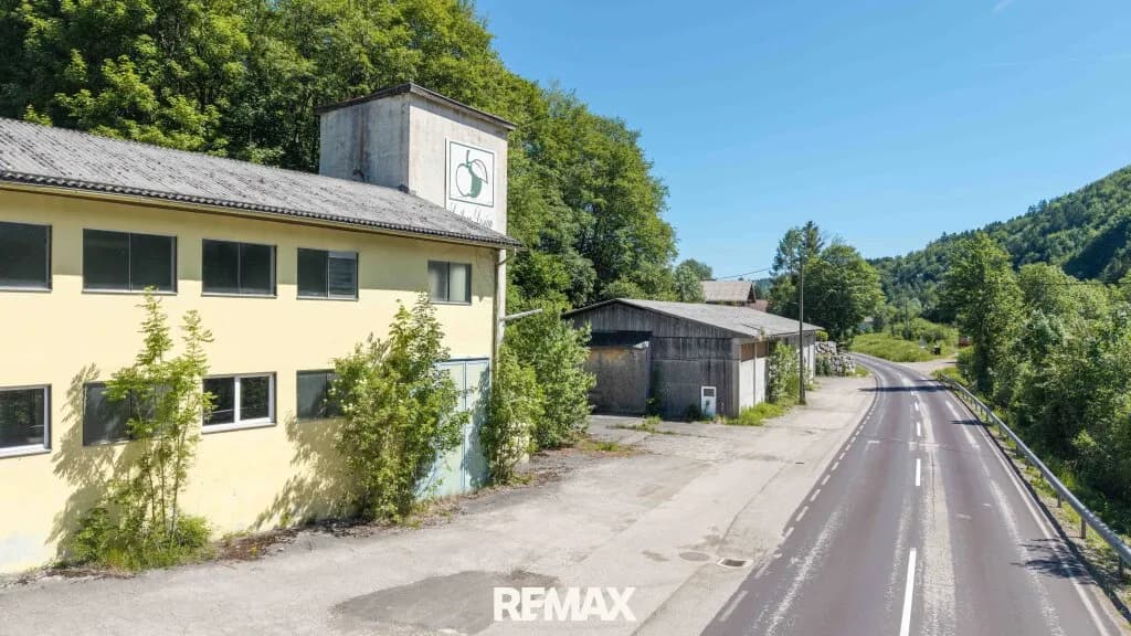 Immobilie kaufen in Gmunden – 2 000 m², € 850.000 – Bild 16 von 24