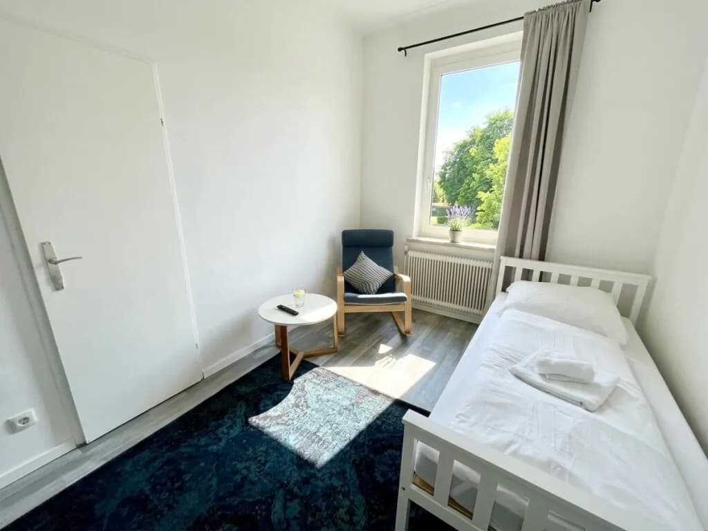 20-Zimmer-Gewerbeimmobilie kaufen in Neunkirchen – 454 m², € 749.000 – Bild 5 von 17