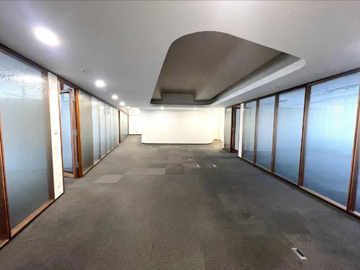 11-Zimmer-Gewerbeimmobilie mieten in Wien – 638 m², € 17.995 – Bild 6 von 19