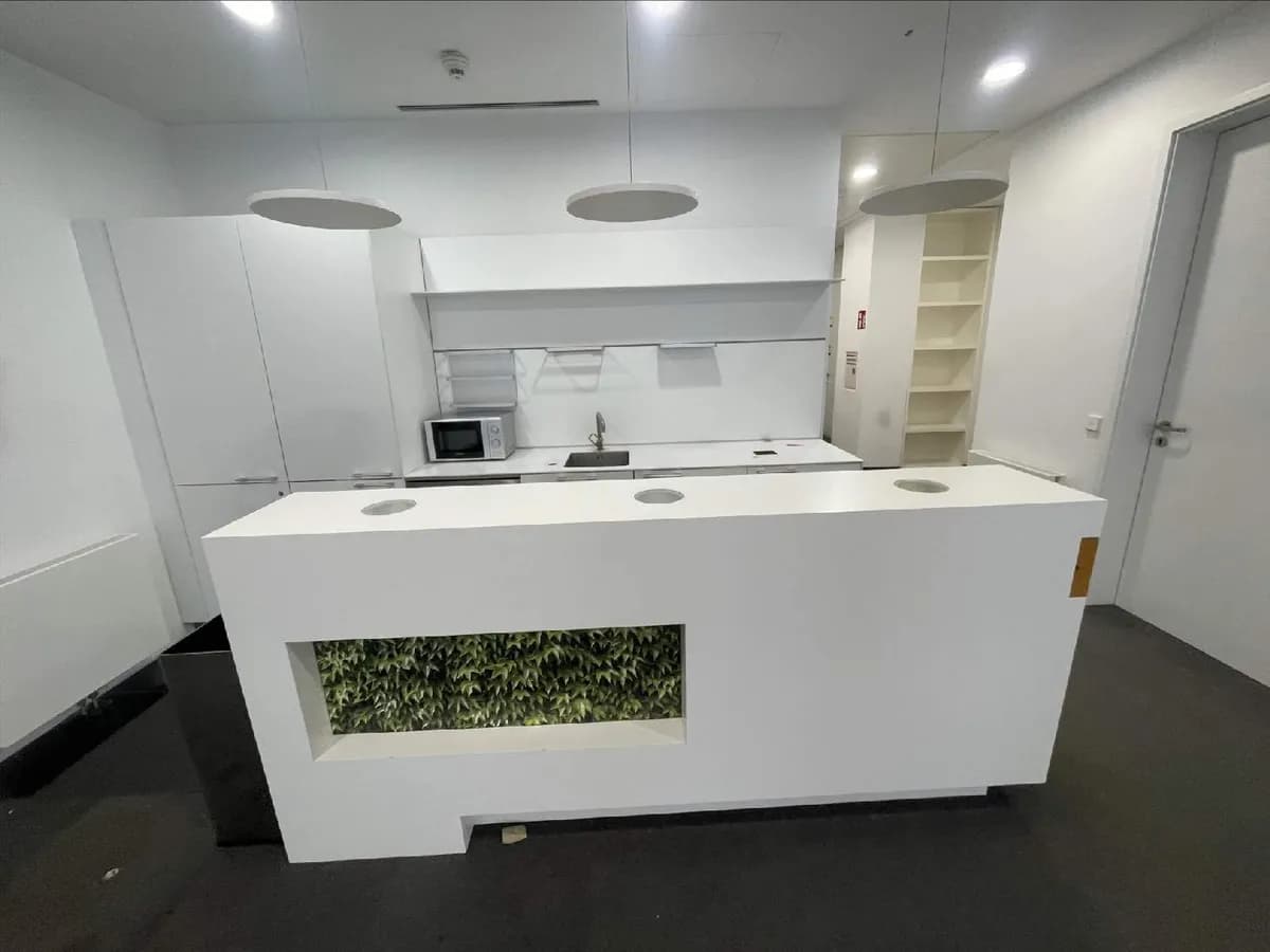 11-Zimmer-Gewerbeimmobilie mieten in Wien – 638 m², € 17.995 – Bild 8 von 19