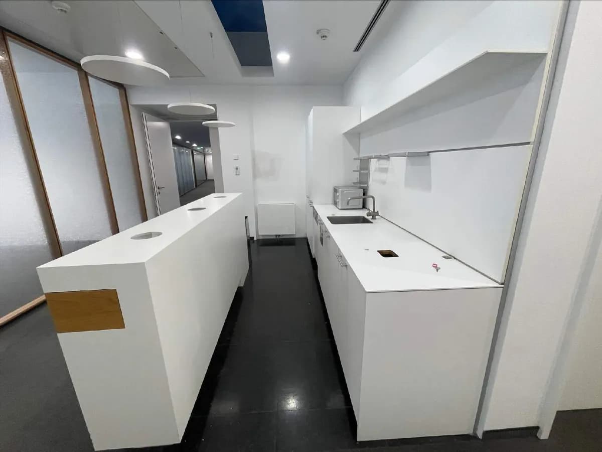 11-Zimmer-Gewerbeimmobilie mieten in Wien – 638 m², € 17.995 – Bild 9 von 19