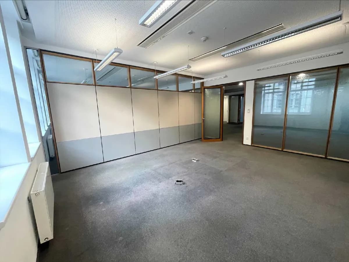 11-Zimmer-Gewerbeimmobilie mieten in Wien – 638 m², € 17.995 – Bild 10 von 19