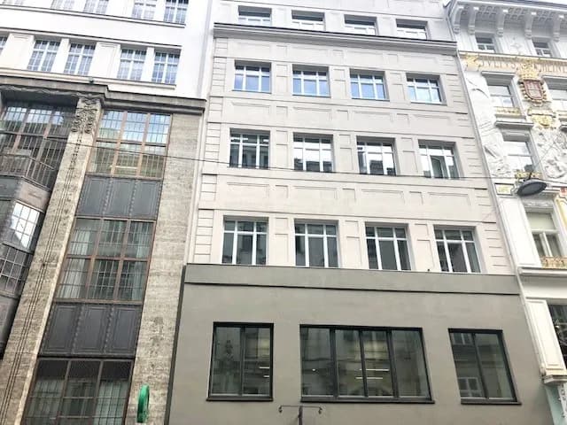 11-Zimmer-Gewerbeimmobilie mieten in Wien – 638 m², € 17.995 – Bild 14 von 19