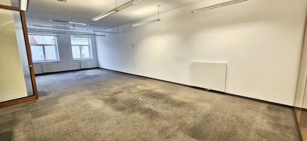 Gewerbeimmobilie mieten in Wien – 638 m², € 17.996 – Bild 11 von 23