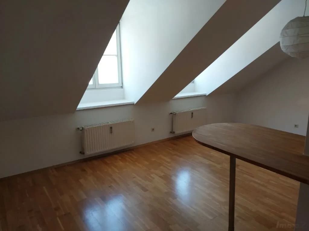 1-Zimmer-Wohnung mieten in Graz – 29,48 m², € 422 – Bild 2 von 5