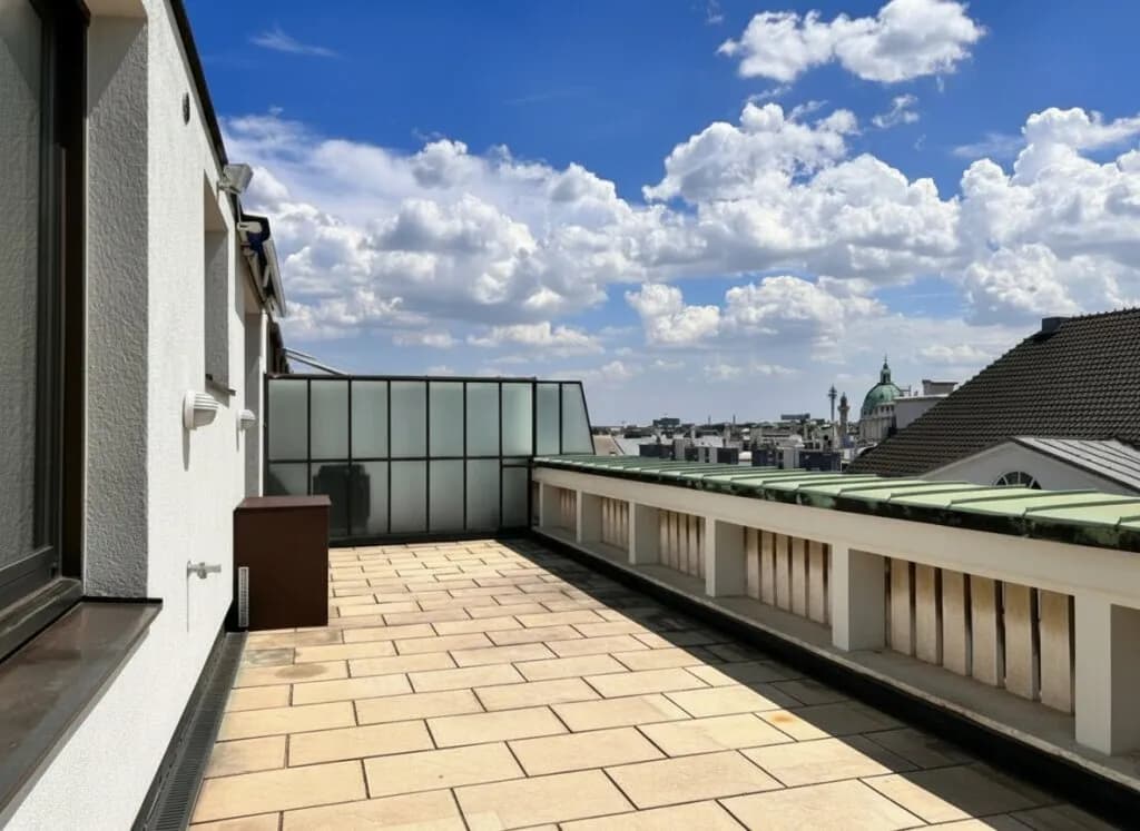 3-Zimmer-Wohnung mieten in Wien – 94,64 m², € 2.857