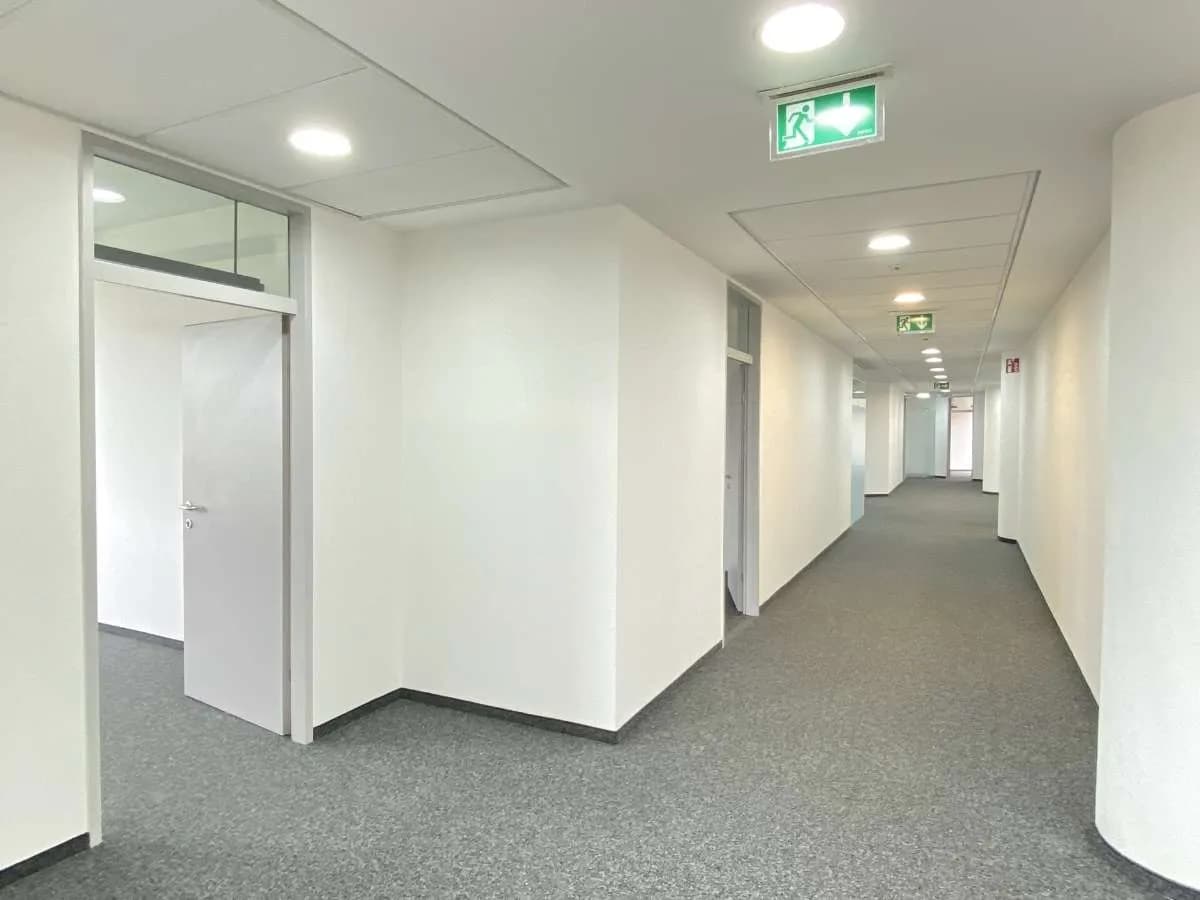 Gewerbeimmobilie mieten in Linz – 400 m², € 5.353 – Bild 7 von 13