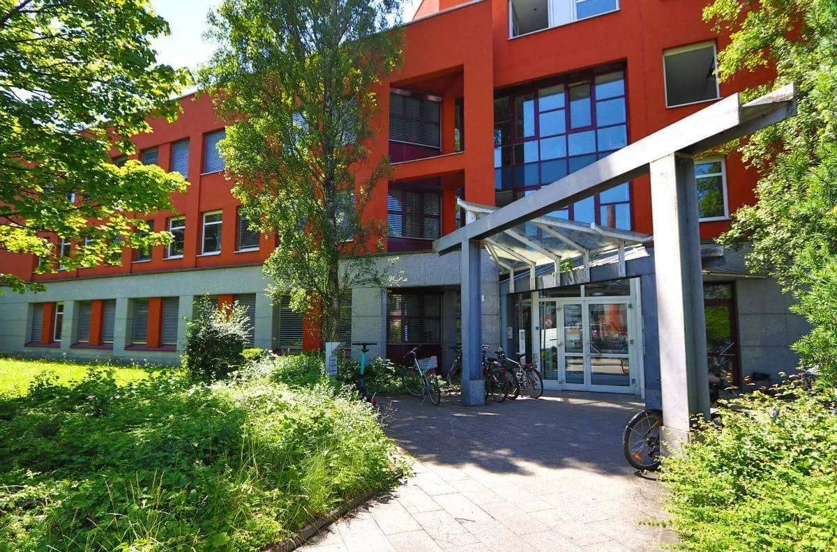 Gewerbeimmobilie mieten in Linz – 400 m², € 5.353 – Bild 10 von 13