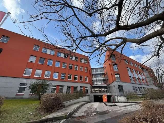 Gewerbeimmobilie mieten in Linz – 400 m², € 5.353 – Bild 11 von 13