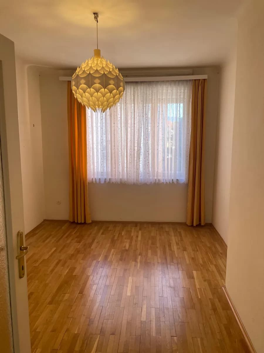 3-Zimmer-Wohnung kaufen in Graz – 90 m², € 198.000 – Bild 2 von 6