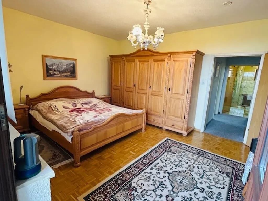 7-Zimmer-Immobilie kaufen in Horn – 250 m², € 520.000 – Bild 14 von 22