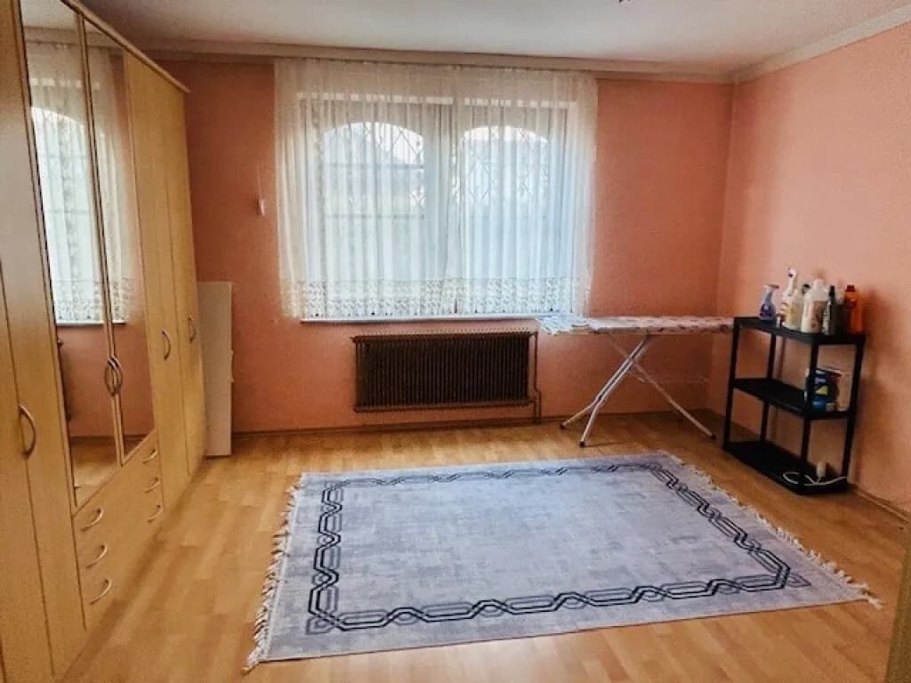 7-Zimmer-Immobilie kaufen in Horn – 250 m², € 520.000 – Bild 16 von 22