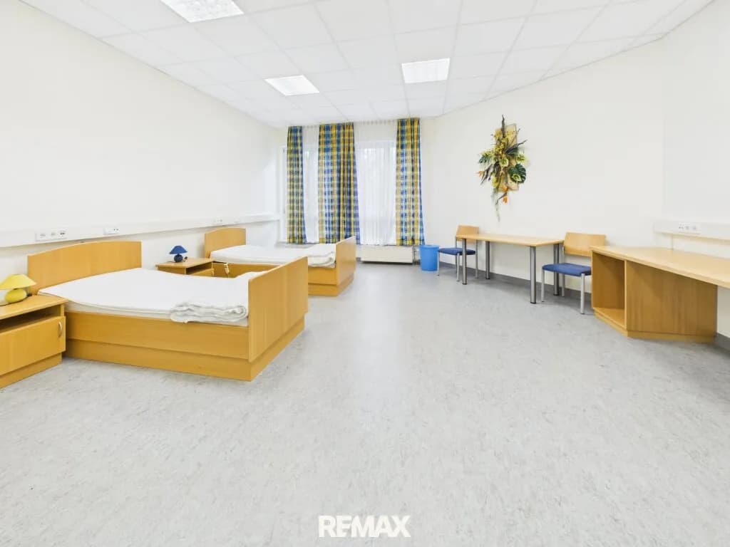 8-Zimmer-Gewerbeimmobilie mieten in Mattersburg – 235 m², € 1.847 – Bild 4 von 9